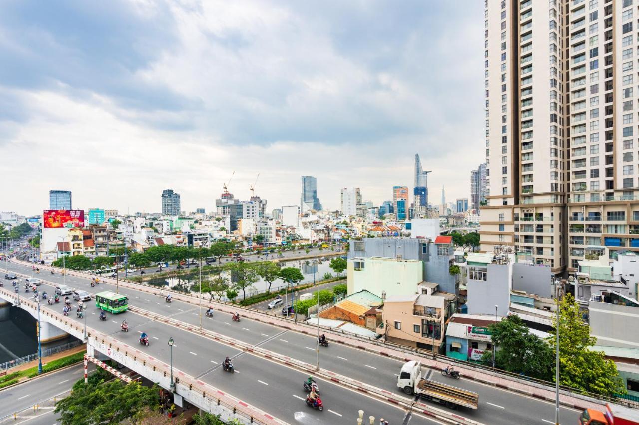 Miredu Apartment - In Cbd ホーチミン市 エクステリア 写真